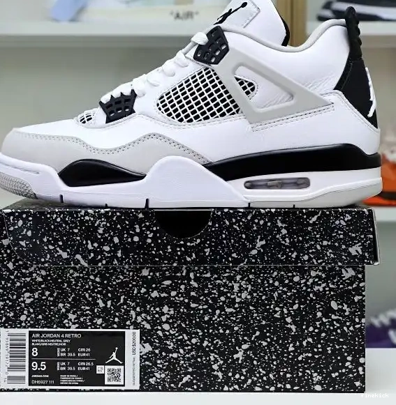 AIR BLACK 4 JORDAN MILITARY 0419
